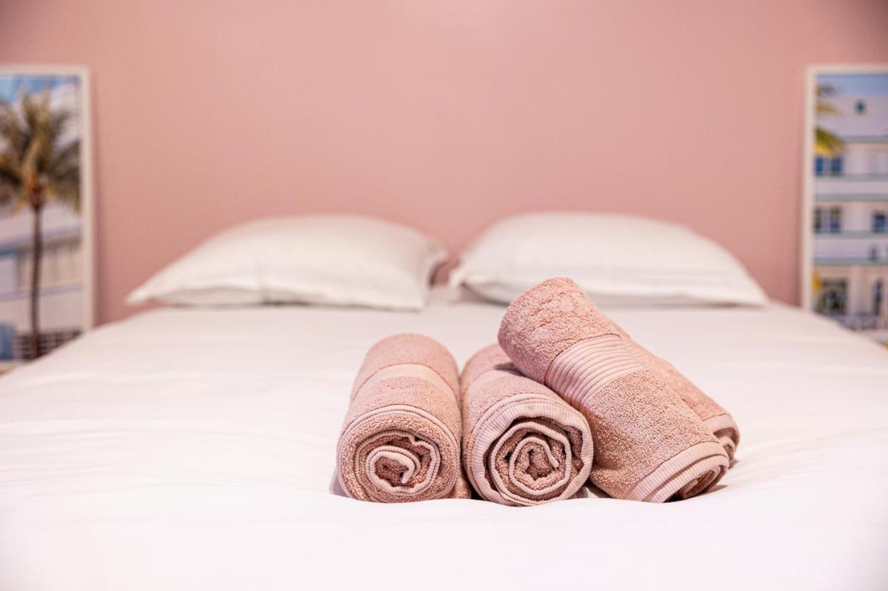 La Vie En Rose - Appartement Cosy - Centre Ville オーシュ エクステリア 写真
